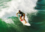 熊猫体育赛事-利拉德点燃赛场，深圳队逆转76人，一场跨越时空的篮球传奇